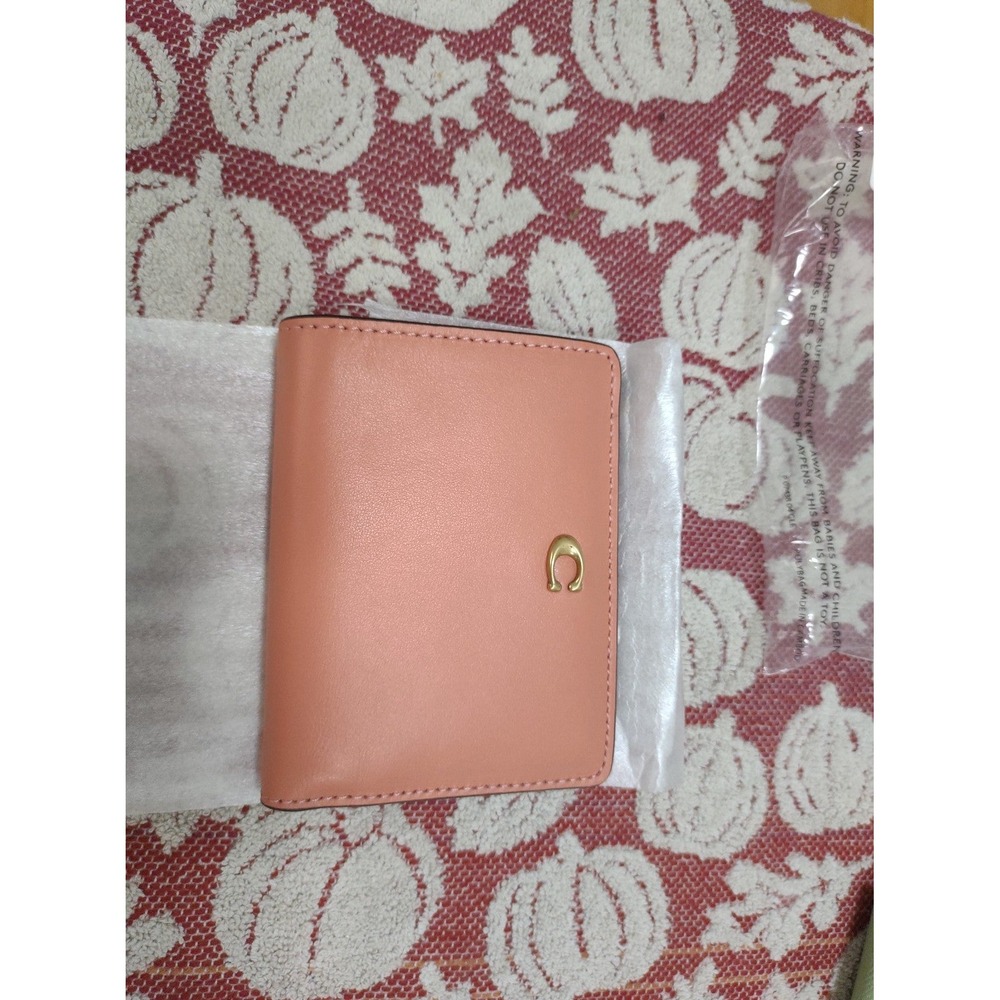 Coach NWT Light Coral Wallet